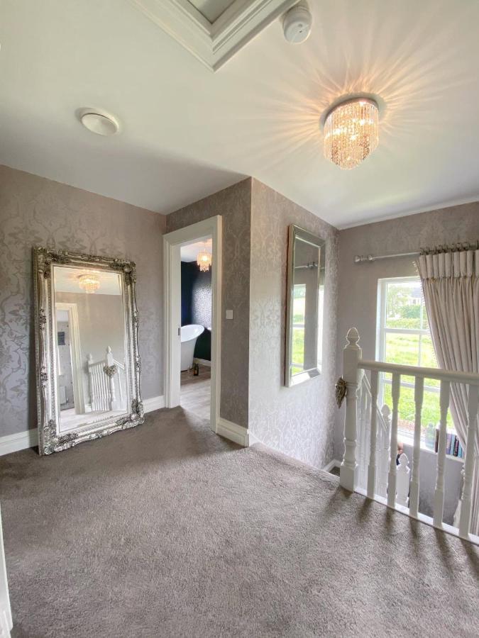 Swallow Lane, Enniskillen, Co Fermanagh, 5* Chic Villa Exterior foto
