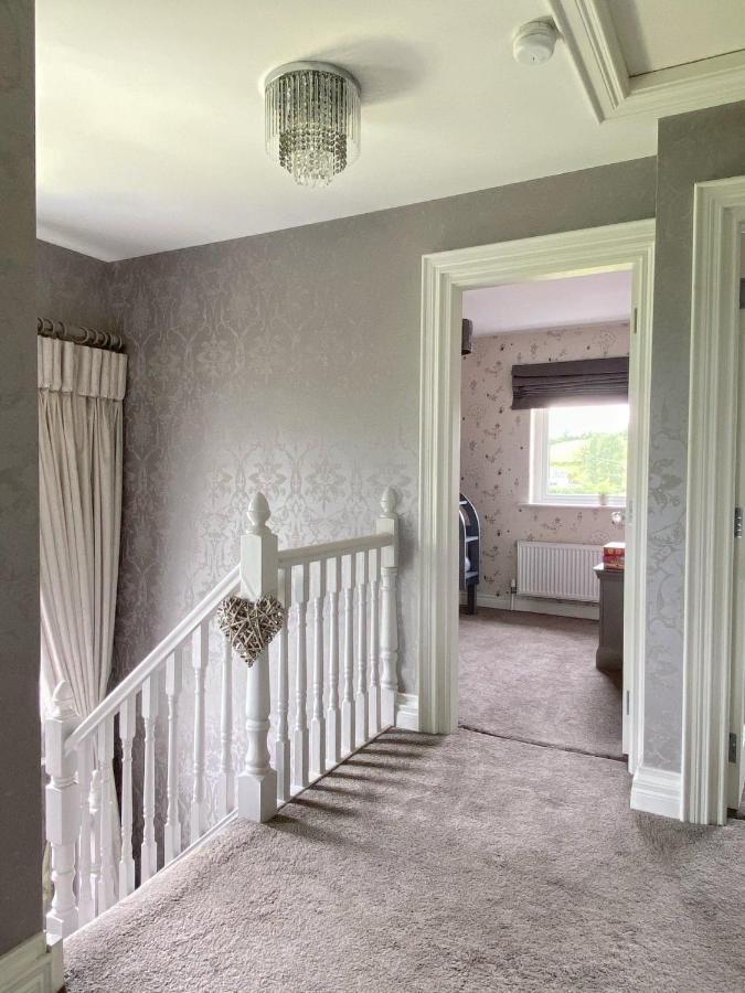 Swallow Lane, Enniskillen, Co Fermanagh, 5* Chic Villa Exterior foto